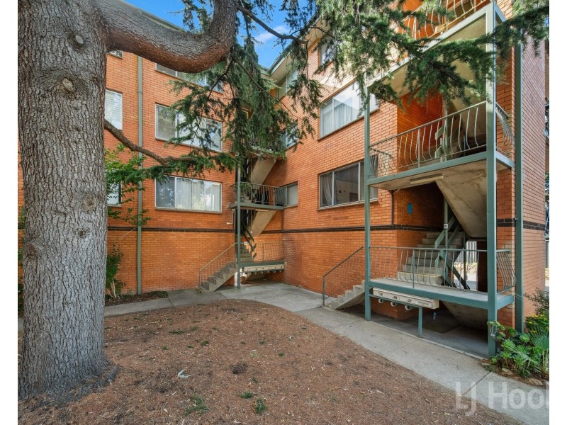 25/74-80 Collett Street, Queanbeyan NSW 2620