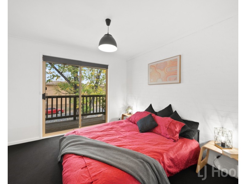 6/4 Booth Street, Queanbeyan East NSW 2620