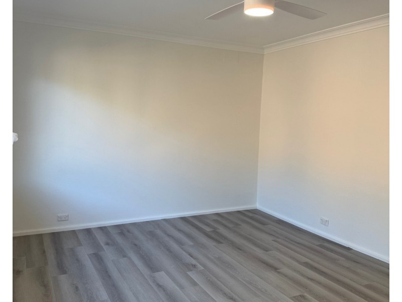 2/56 Atkinson Street, Queanbeyan NSW 2620