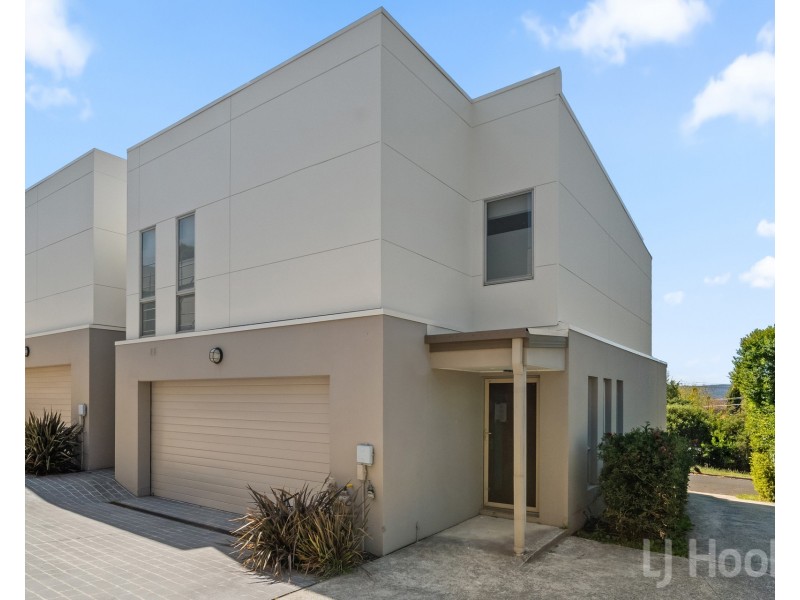 1/2-4 Cassidy Street, Queanbeyan West NSW 2620