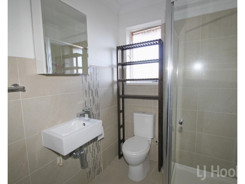 4/22 Mowatt Street, Queanbeyan NSW 2620