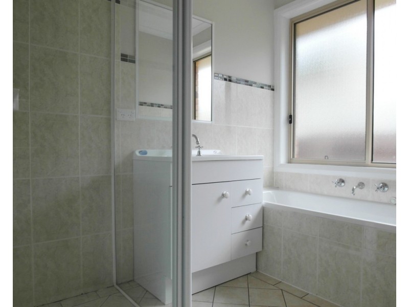 5/1B McKeahnie Street, Queanbeyan NSW 2620