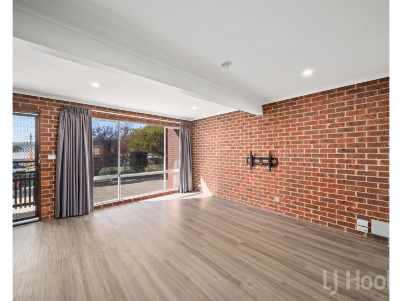 1/8 Hakea Street, Karabar NSW 2620