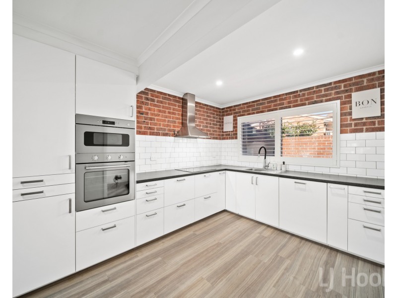 1/8 Hakea Street, Karabar NSW 2620