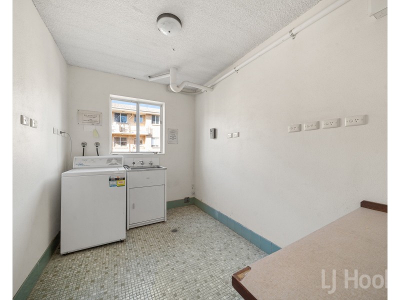 8/46 Trinculo Place, Queanbeyan East NSW 2620