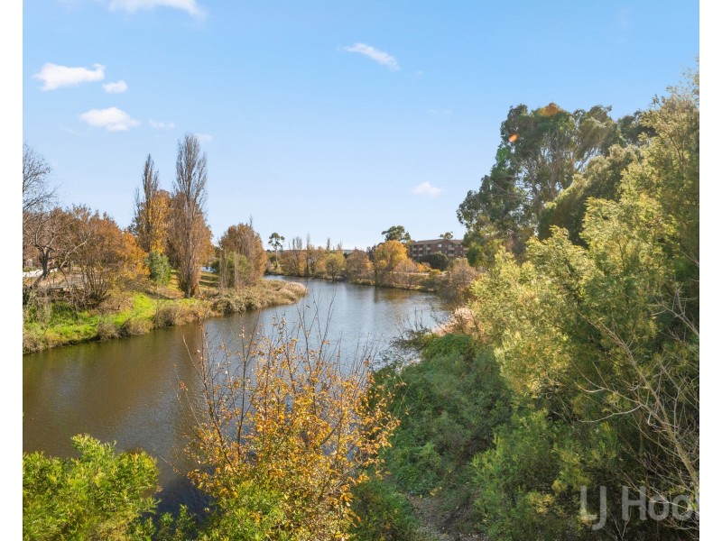 8/46 Trinculo Place, Queanbeyan East NSW 2620