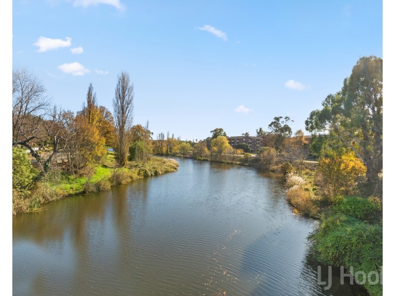 8/46 Trinculo Place, Queanbeyan East NSW 2620