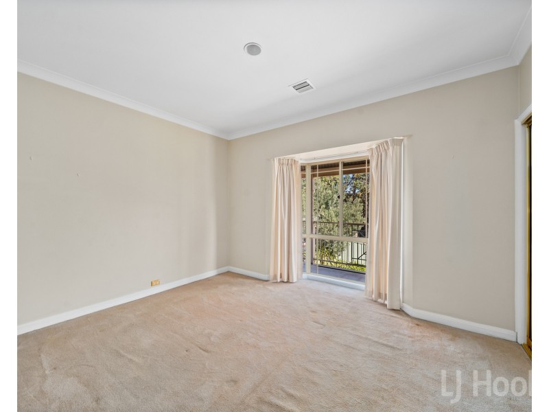 1/28 Macquoid Street, Queanbeyan East NSW 2620