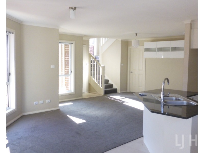 5/23 Donald Road, Queanbeyan NSW 2620