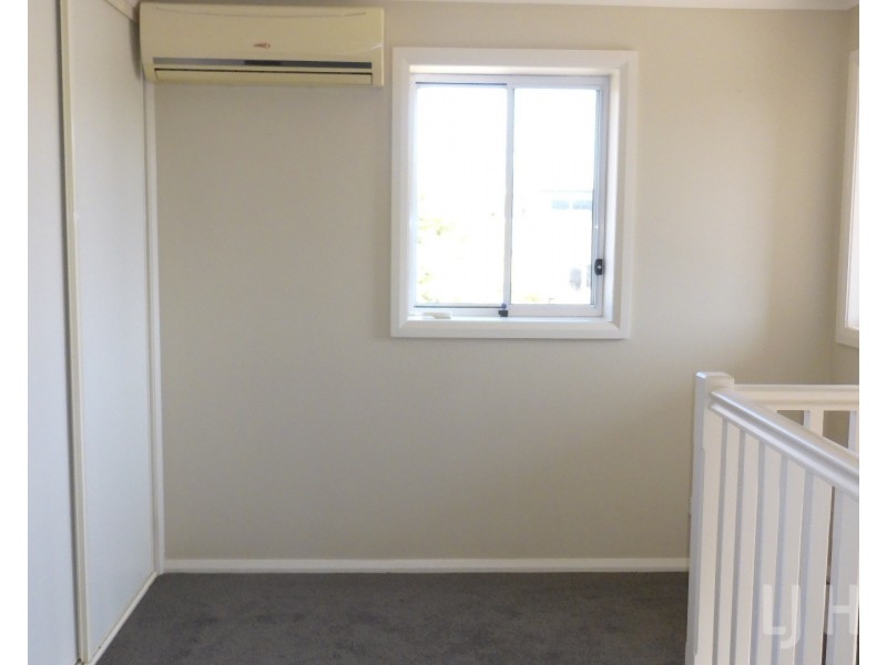 5/23 Donald Road, Queanbeyan NSW 2620