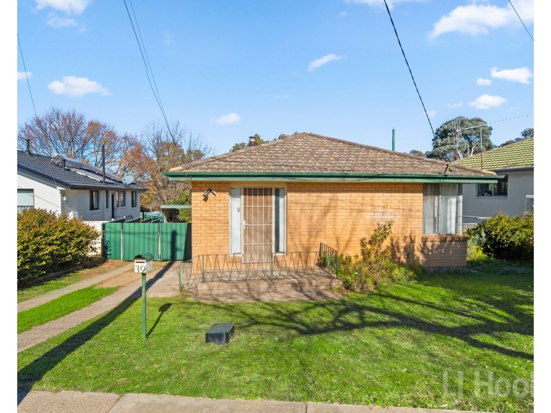 39 Gilmore Place, Queanbeyan West NSW 2620