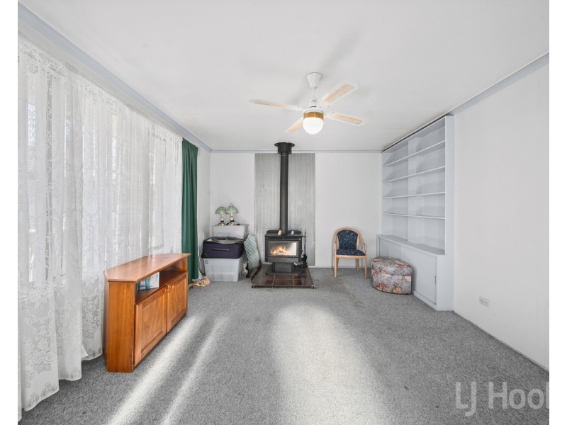 39 Gilmore Place, Queanbeyan West NSW 2620