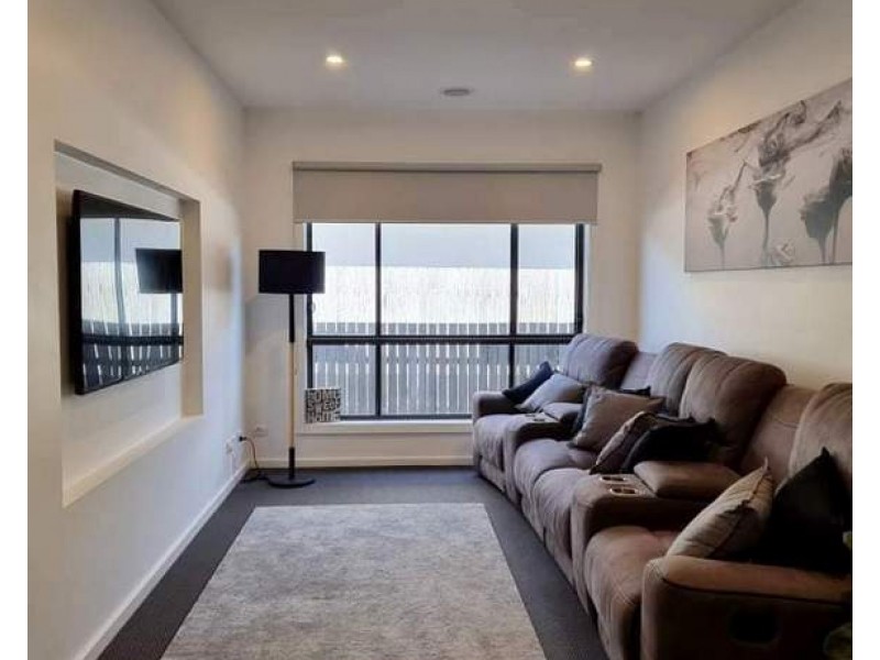 9 Jack Street, Googong NSW 2620