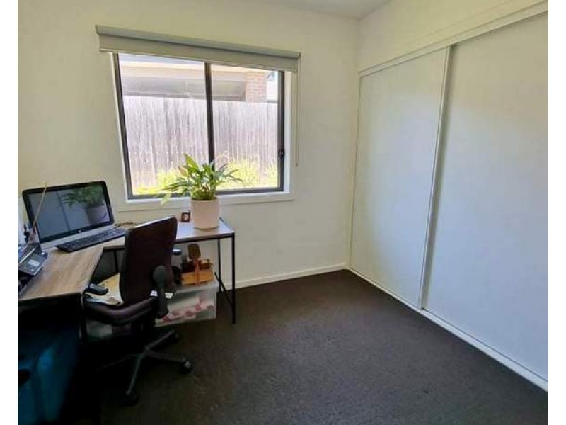 9 Jack Street, Googong NSW 2620