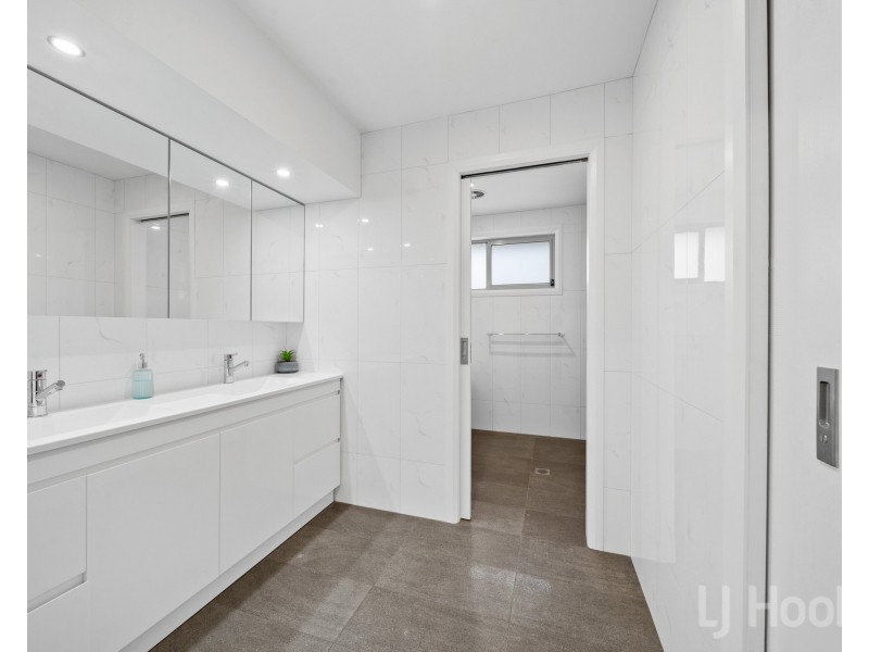 80 Walga Close, Carwoola NSW 2620