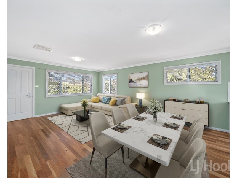 4 Miller Street, Queanbeyan West NSW 2620