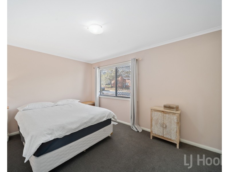 4 Miller Street, Queanbeyan West NSW 2620