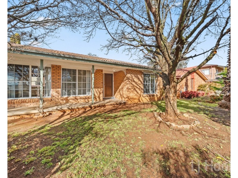 19 Bilkurra Street, Queanbeyan West NSW 2620
