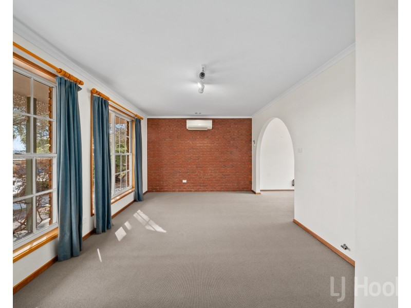 19 Bilkurra Street, Queanbeyan West NSW 2620