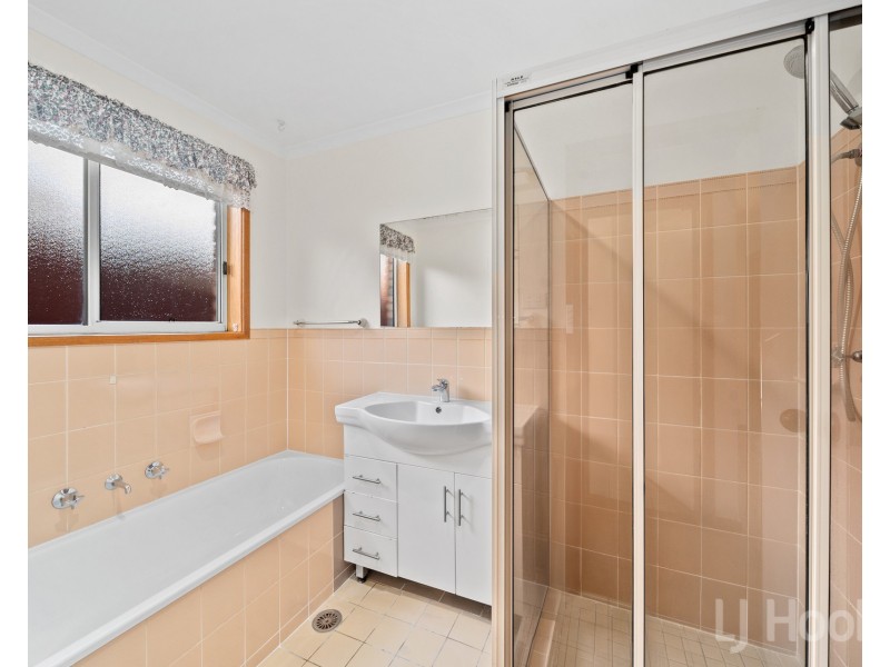19 Bilkurra Street, Queanbeyan West NSW 2620