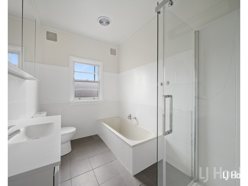 1 Wood Avenue, Queanbeyan NSW 2620