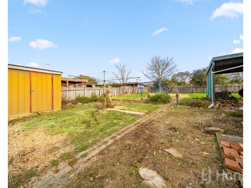 16 Collins Street, Queanbeyan NSW 2620