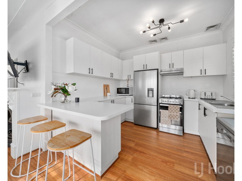 42 Fergus Road, Karabar NSW 2620