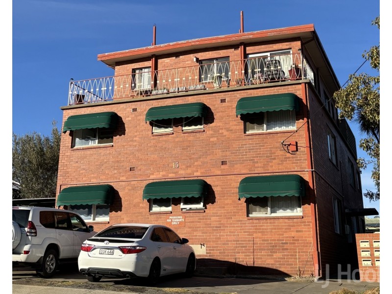 1/15 Derrima Road, Queanbeyan NSW 2620