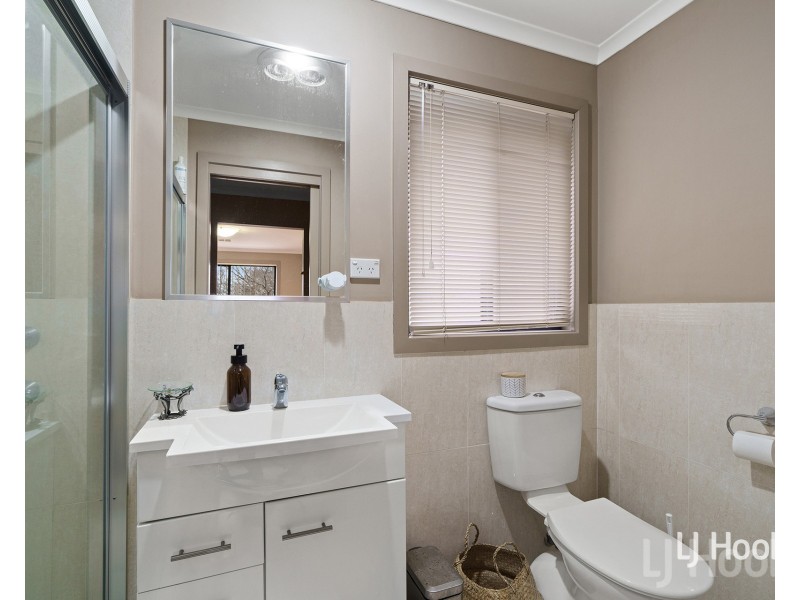 3/4 Erin Street, Queanbeyan NSW 2620