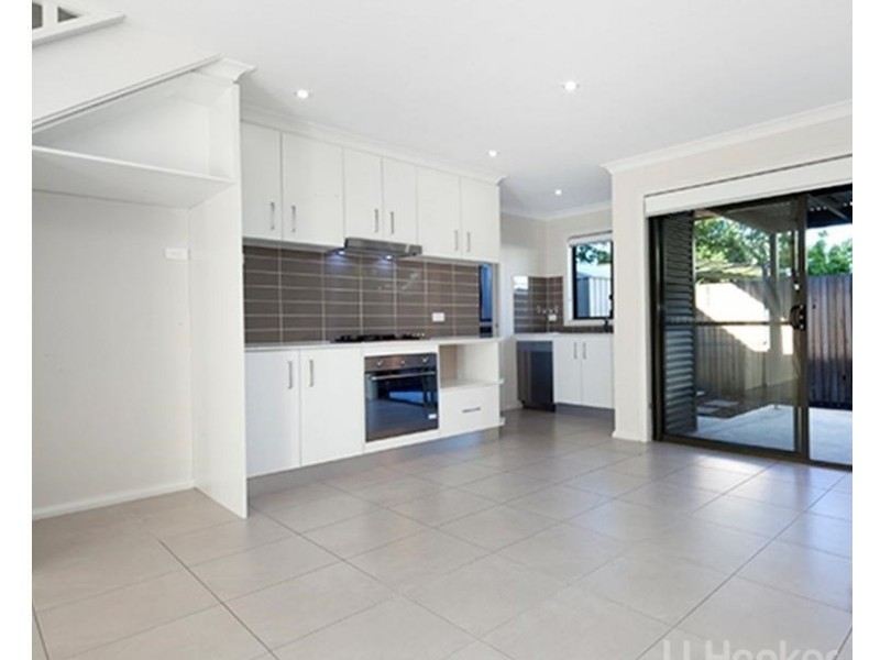 3/9 Bungendore Road, Queanbeyan NSW 2620