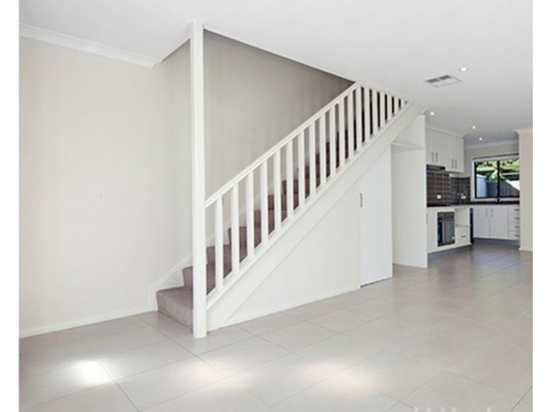 3/9 Bungendore Road, Queanbeyan NSW 2620