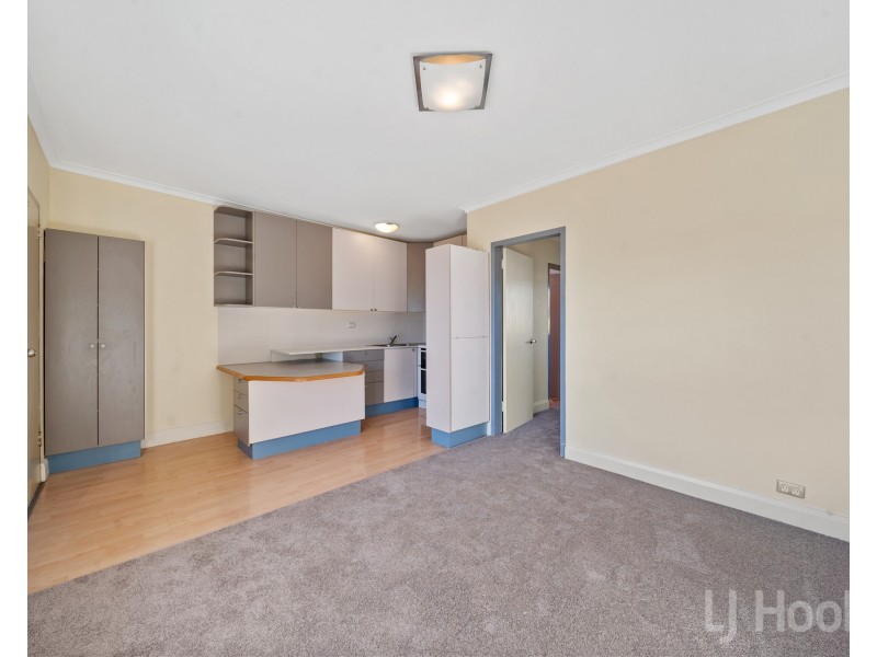 11/8 Davison Street, Crestwood NSW 2620