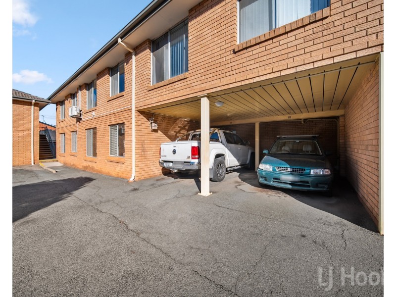 18/2 Donald Road, Queanbeyan NSW 2620