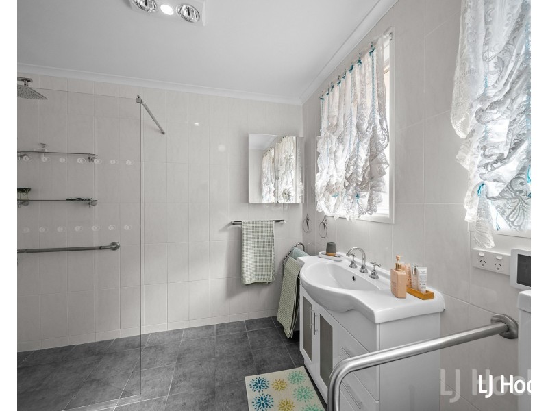 30 Charles Street, Queanbeyan NSW 2620