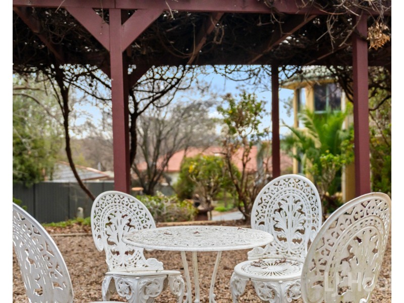 27 Woodhill Link, Jerrabomberra NSW 2619