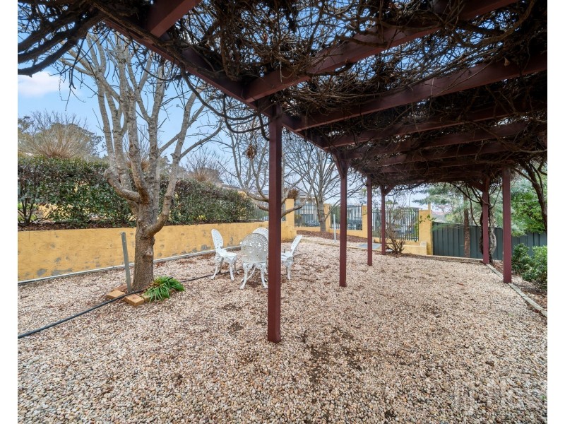 27 Woodhill Link, Jerrabomberra NSW 2619