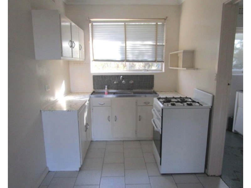 1/37 Morton Street, Queanbeyan NSW 2620