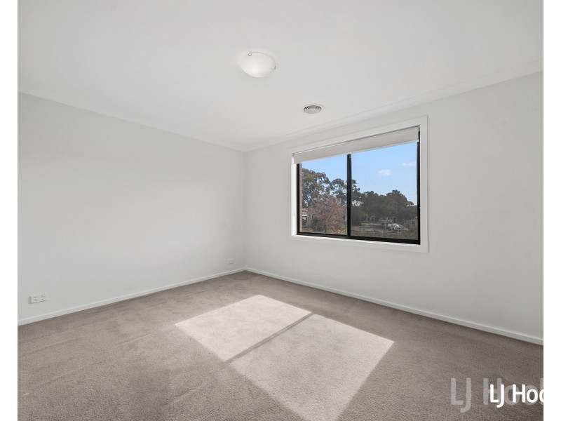 7/19 Henderson Road, Queanbeyan NSW 2620