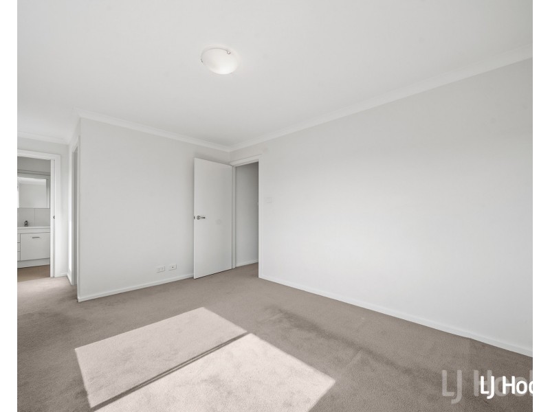 7/19 Henderson Road, Queanbeyan NSW 2620