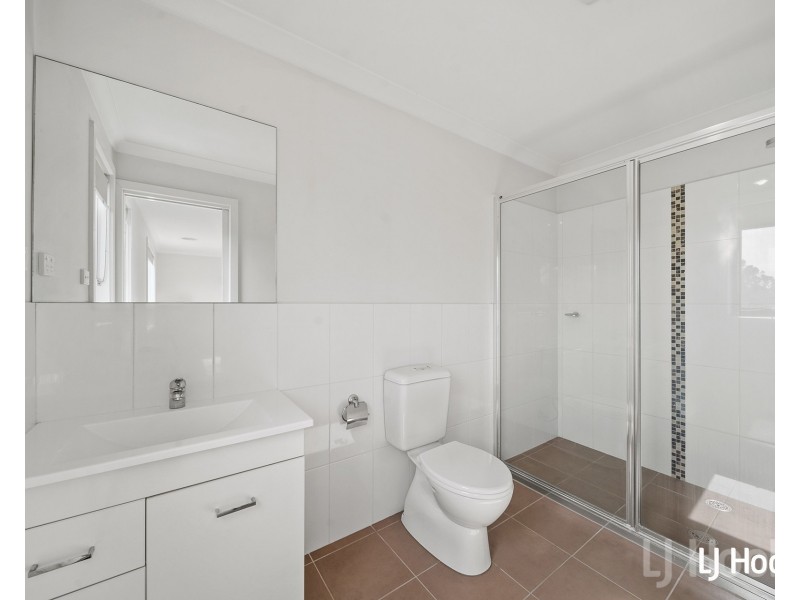 7/19 Henderson Road, Queanbeyan NSW 2620