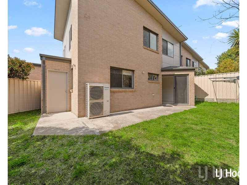 7/19 Henderson Road, Queanbeyan NSW 2620