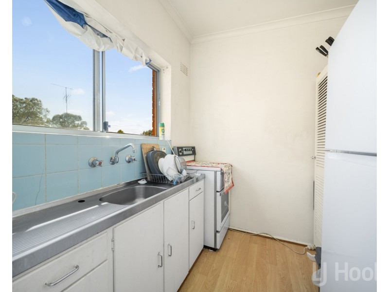 2/22 Blackall Avenue, Queanbeyan NSW 2620