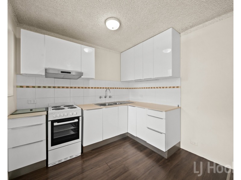 11/52 Trinculo Place, Queanbeyan East NSW 2620