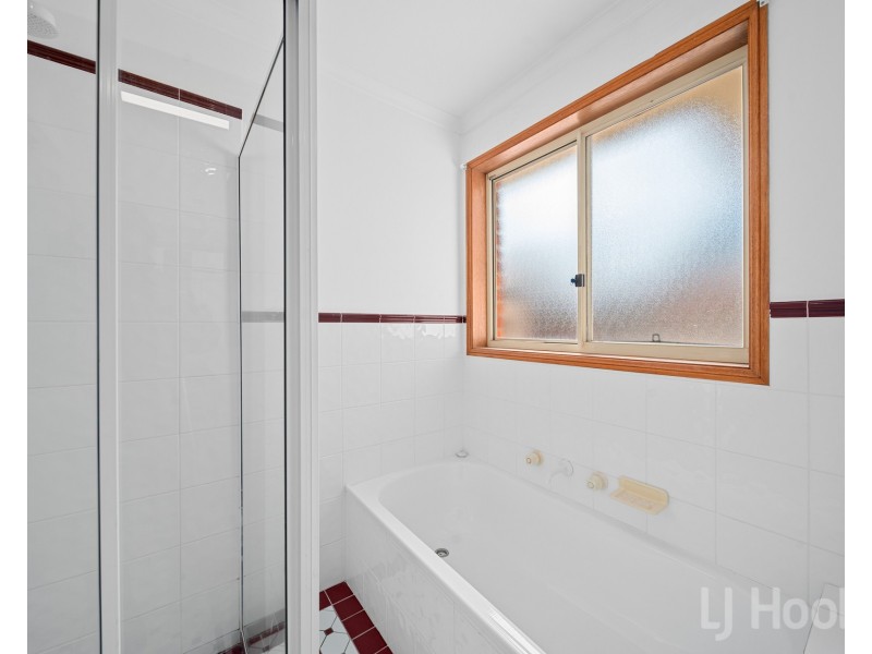 11/1-3 Forest Drive, Jerrabomberra NSW 2619