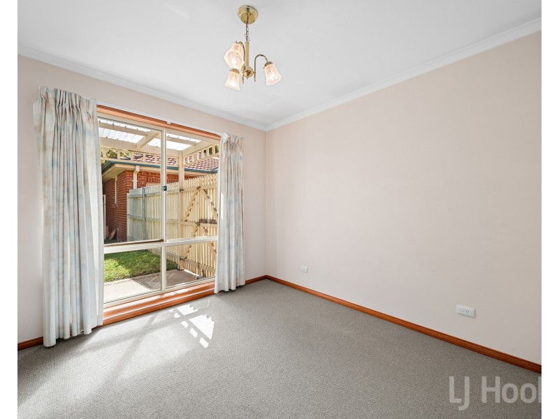 11/1-3 Forest Drive, Jerrabomberra NSW 2619