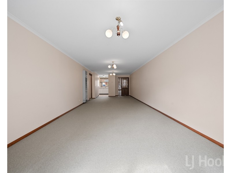 11/1-3 Forest Drive, Jerrabomberra NSW 2619