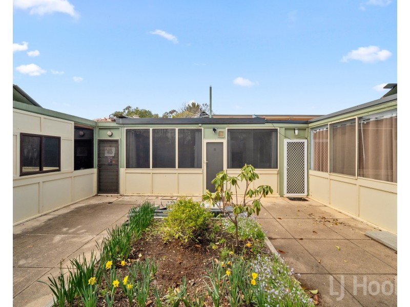 8/126 Henderson Road, Crestwood NSW 2620