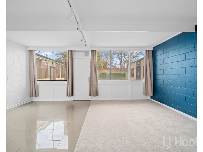 8/126 Henderson Road, Crestwood NSW 2620