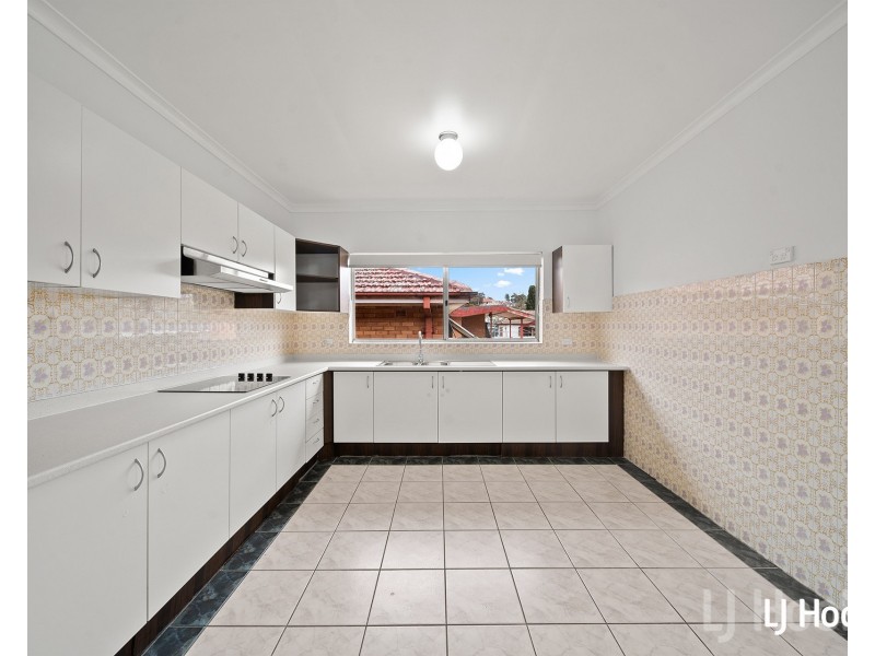 3 Hazelwood Street, Queanbeyan NSW 2620