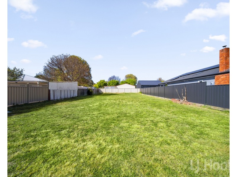 2 Albert Street, Queanbeyan NSW 2620
